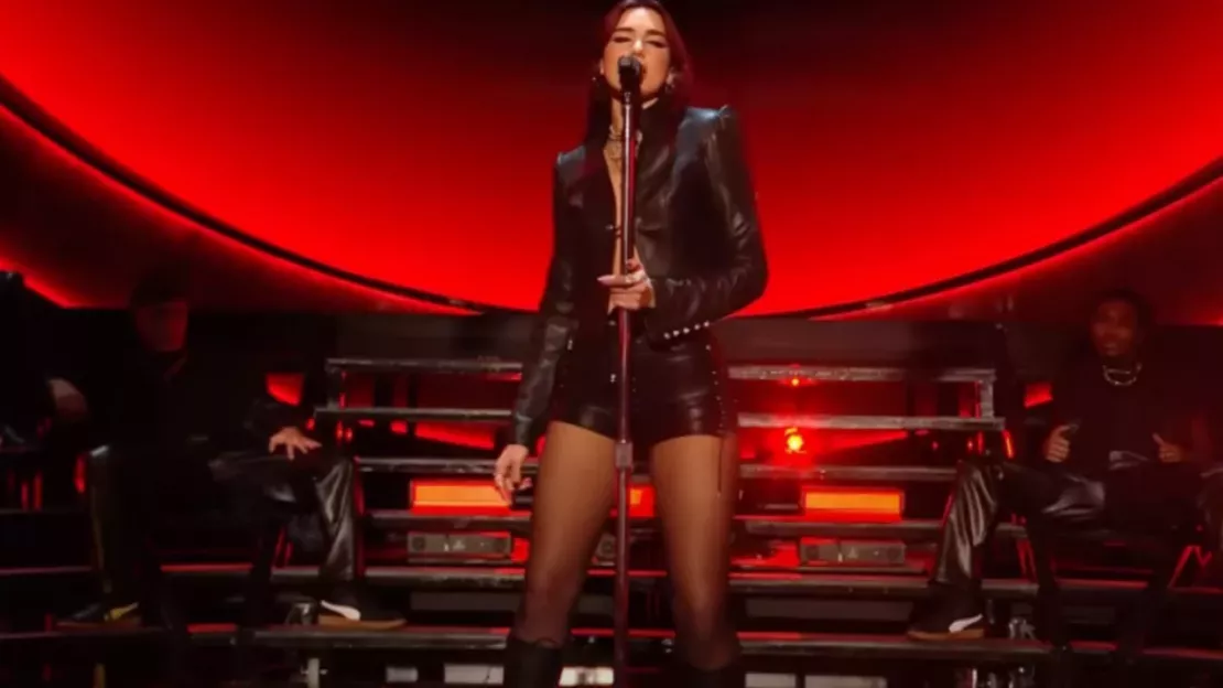 Dua Lipa : son incroyable performance aux BRIT Awards