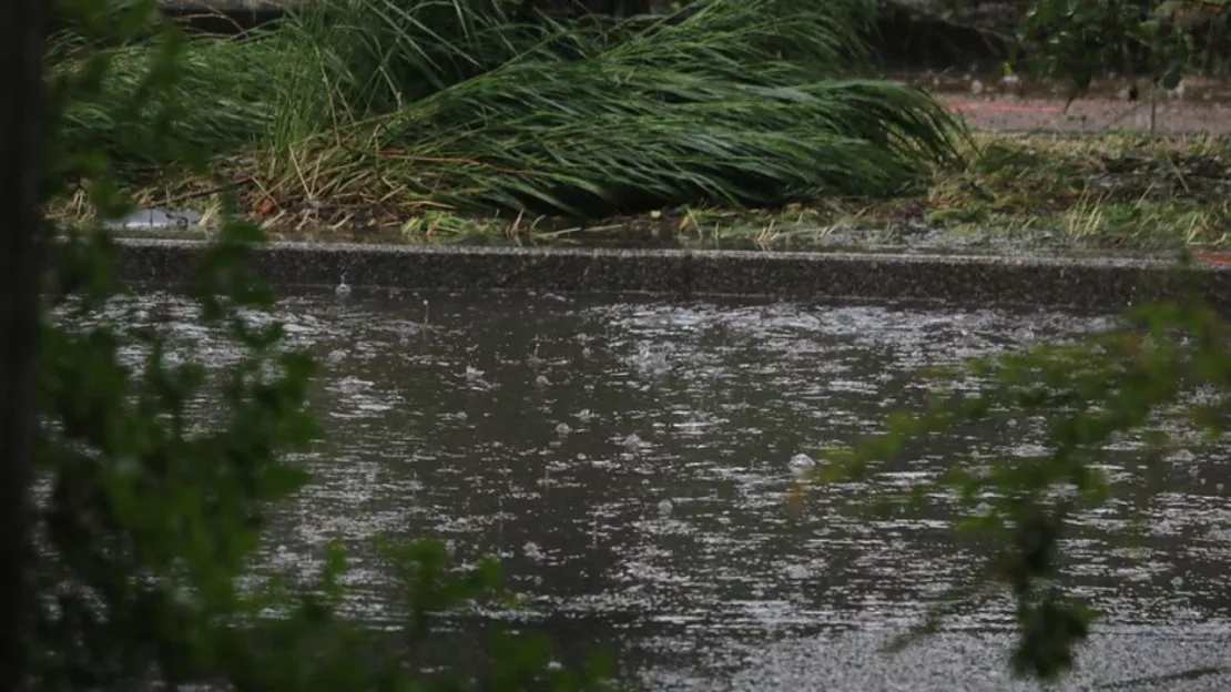 Fortes pluies et possibles crues et coulées de boue ce jeudi