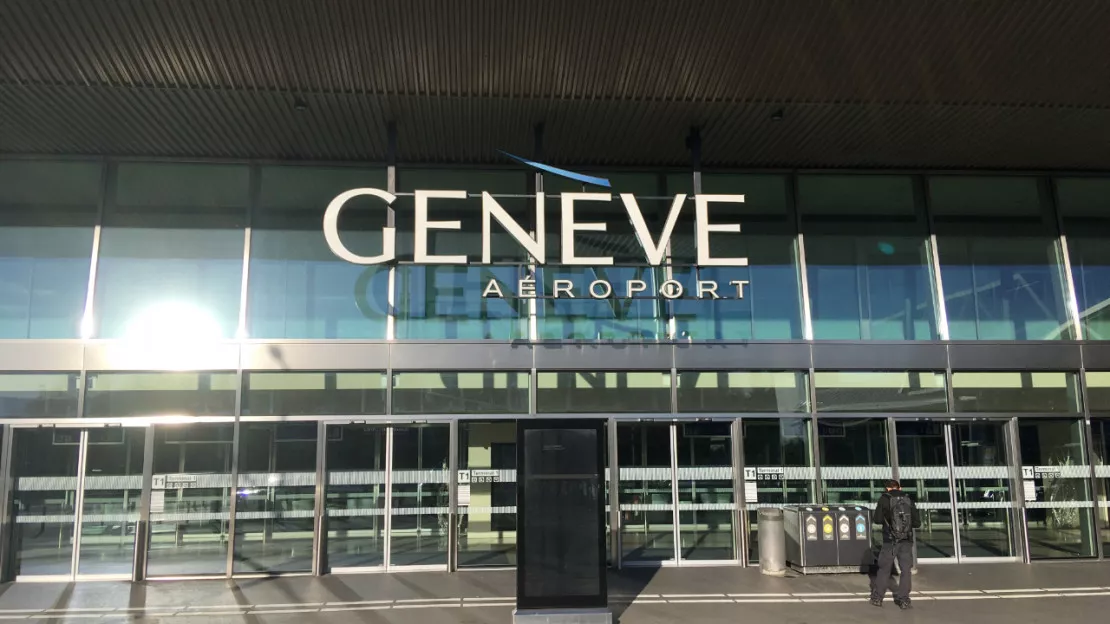 Genève Aéroport au coeur d'un été dense