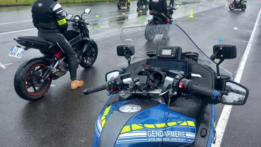 Les motards se mobilisent à l'occasion d'Octobre rose