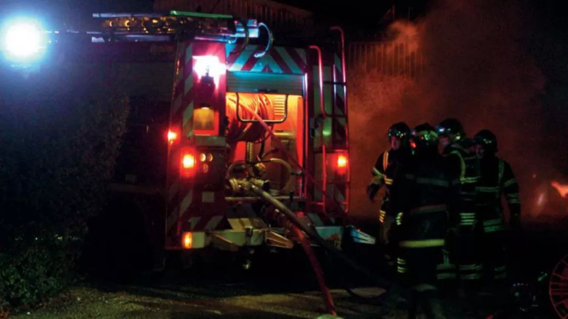 Les pompiers mobilisés sur un incendie à Rumilly mercredi soir