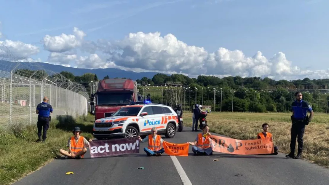 Un action écologique près de Genève Aéroport