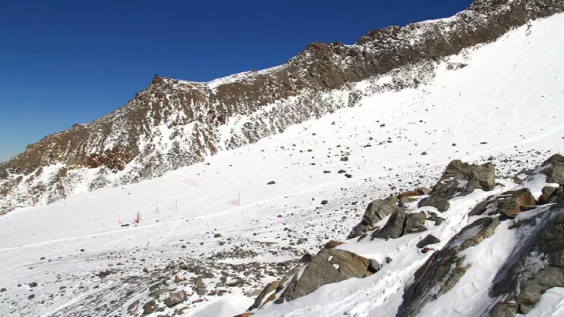 Un réservoir de 60 000 m3 sur le glacier de Tête Rousse à Saint-Gervais