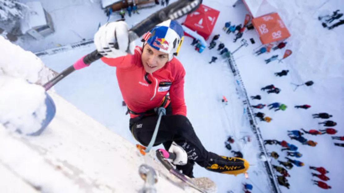 Une coupe du monde d'escalade sur glace à Champagny-en-Vanoise